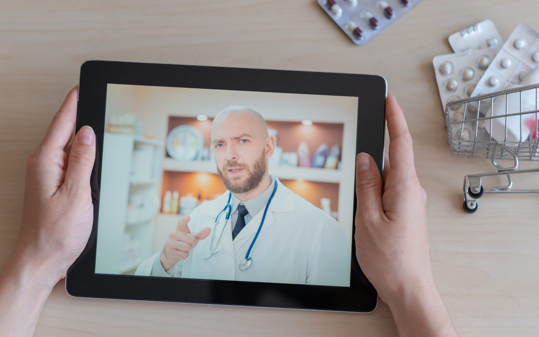 Patient en téléconsultation avec pharmacien
